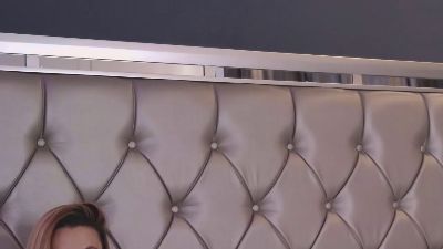 MayaHales live cam on Cam4
