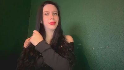 MayaLipsX live cam on Cam4