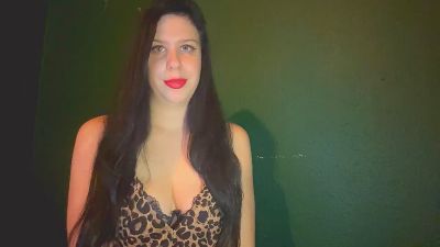 MayaLipsX live cam on Cam4