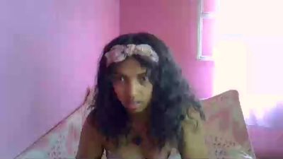 Mayah01 live cam on Cam4