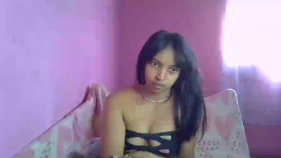Mayah01 live cam on Cam4