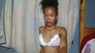 Mayahsexy1 live cam on Cam4