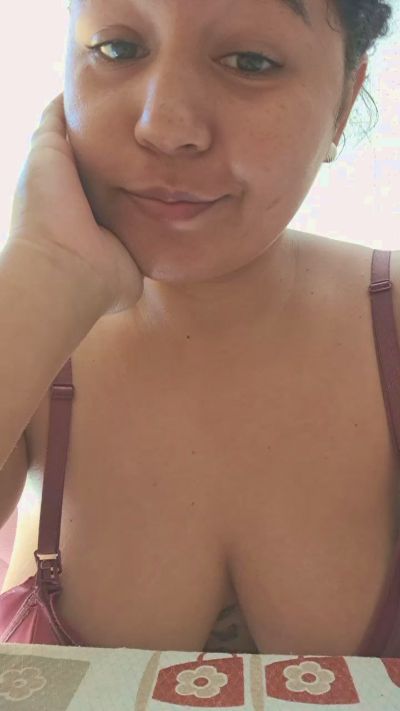 Mayarababy live cam on Cam4