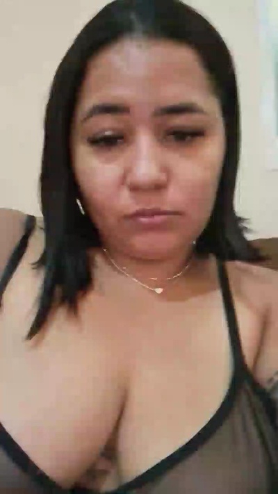 Mayarababy live cam on Cam4