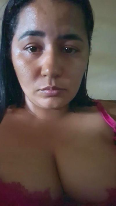 Mayarababy live cam on Cam4