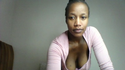 Mayasmiley live cam on Cam4
