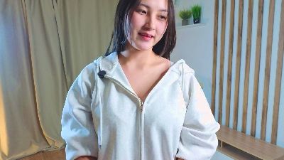 MayePettingill live cam on Cam4