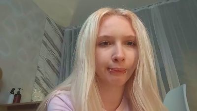 MayolaBruns live cam on Cam4