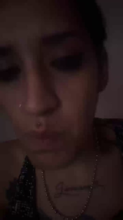 Mayraa9 live cam on Cam4