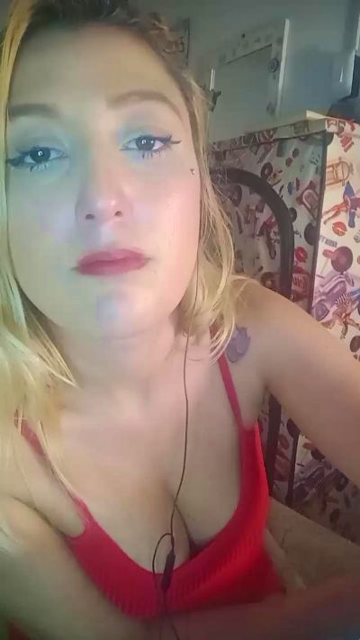 Mazie07 live cam on Cam4