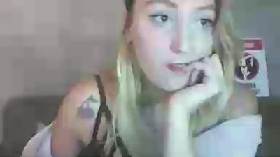Mazie07 live cam on Cam4