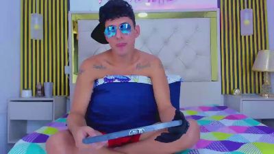 McKinley_Snake live cam on Cam4