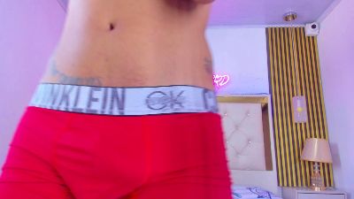 McKinley_Snake live cam on Cam4