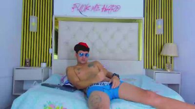 McKinley_Snake live cam on Cam4