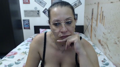 MeaowMelly live cam on Cam4