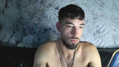 Meastroboris95 live cam on Cam4