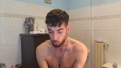 Meastroboris95 live cam on Cam4