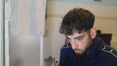 Meastroboris95 live cam on Cam4