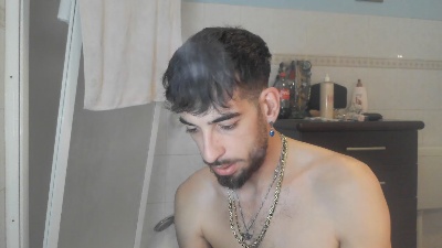 Meastroboris95 live cam on Cam4