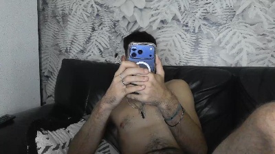 Meastroboris95 live cam on Cam4