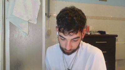 Meastroboris95 live cam on Cam4