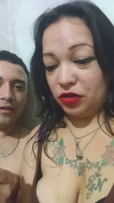 MediosLimones live cam on Cam4