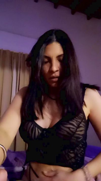 Medusacurby live cam on Cam4