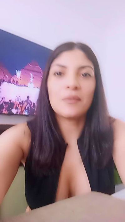 Medusacurby live cam on Cam4