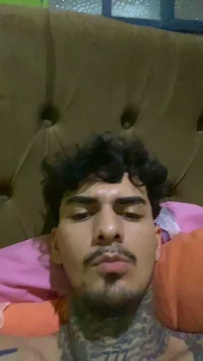 Medyna live cam on Cam4
