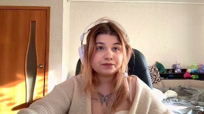 MegDelmar Live Cam on Cam4