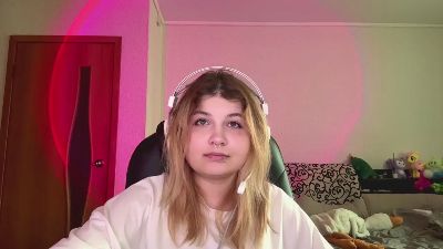 MegDelmar live cam on Cam4