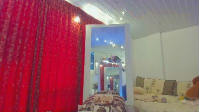 MeganHot_Curvy live cam on Cam4
