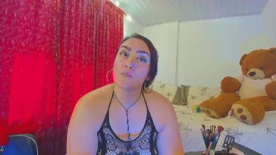 MeganHot_Curvy live cam on Cam4
