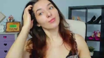 MeganPleasure live cam on Cam4