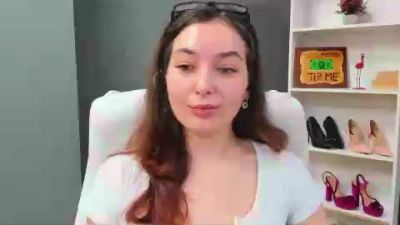 MeganPleasure live cam on Cam4