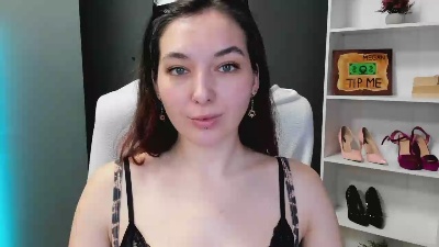 MeganPleasure live cam on Cam4