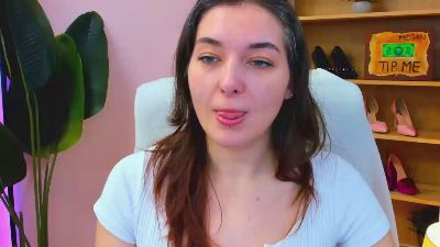 MeganPleasure live cam on Cam4