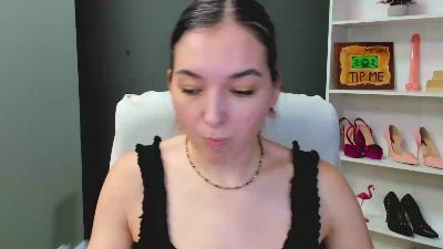 MeganPleasure live cam on Cam4