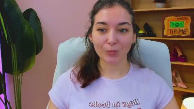 MeganPleasure live cam on Cam4