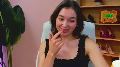 MeganPleasure live cam on Cam4