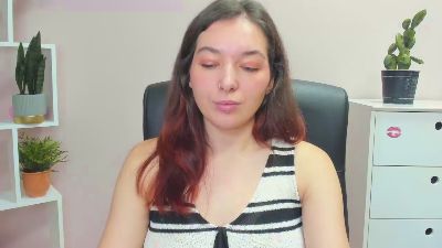 MeganPleasure live cam on Cam4
