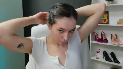 MeganPleasure live cam on Cam4