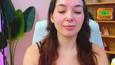 MeganPleasure live cam on Cam4