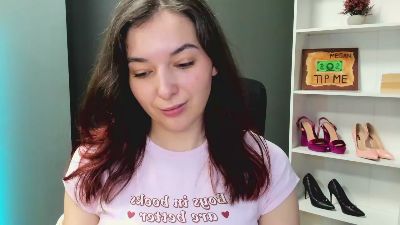 MeganPleasure live cam on Cam4