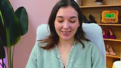 MeganPleasure live cam on Cam4