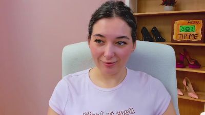 MeganPleasure live cam on Cam4