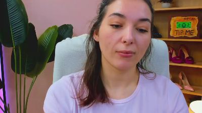 MeganPleasure live cam on Cam4
