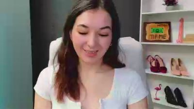 MeganPleasure live cam on Cam4
