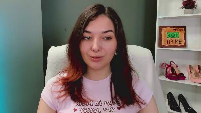 MeganPleasure live cam on Cam4