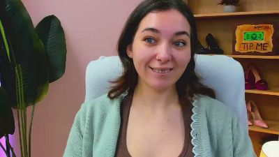 MeganPleasure live cam on Cam4